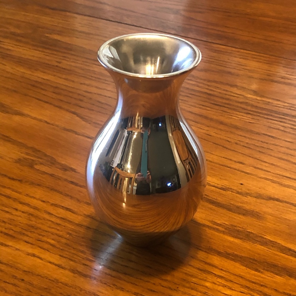 Nambe 5 in vase.